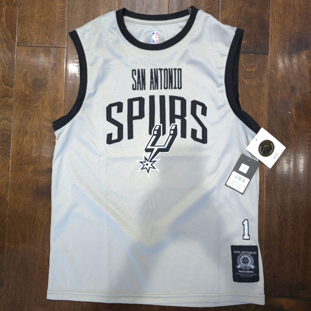 NWT San Antonio Spurs Wembanyama